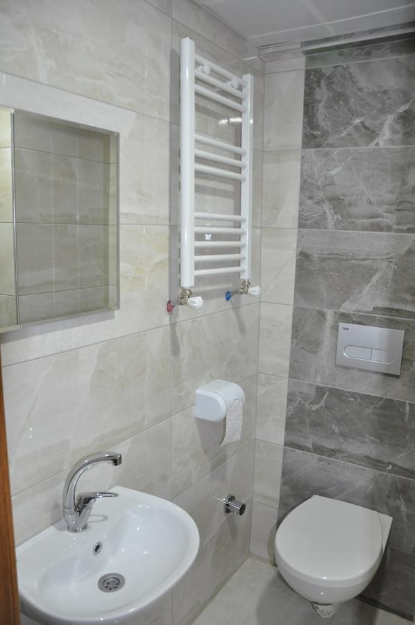 Hotel Altug Isparta Exterior photo